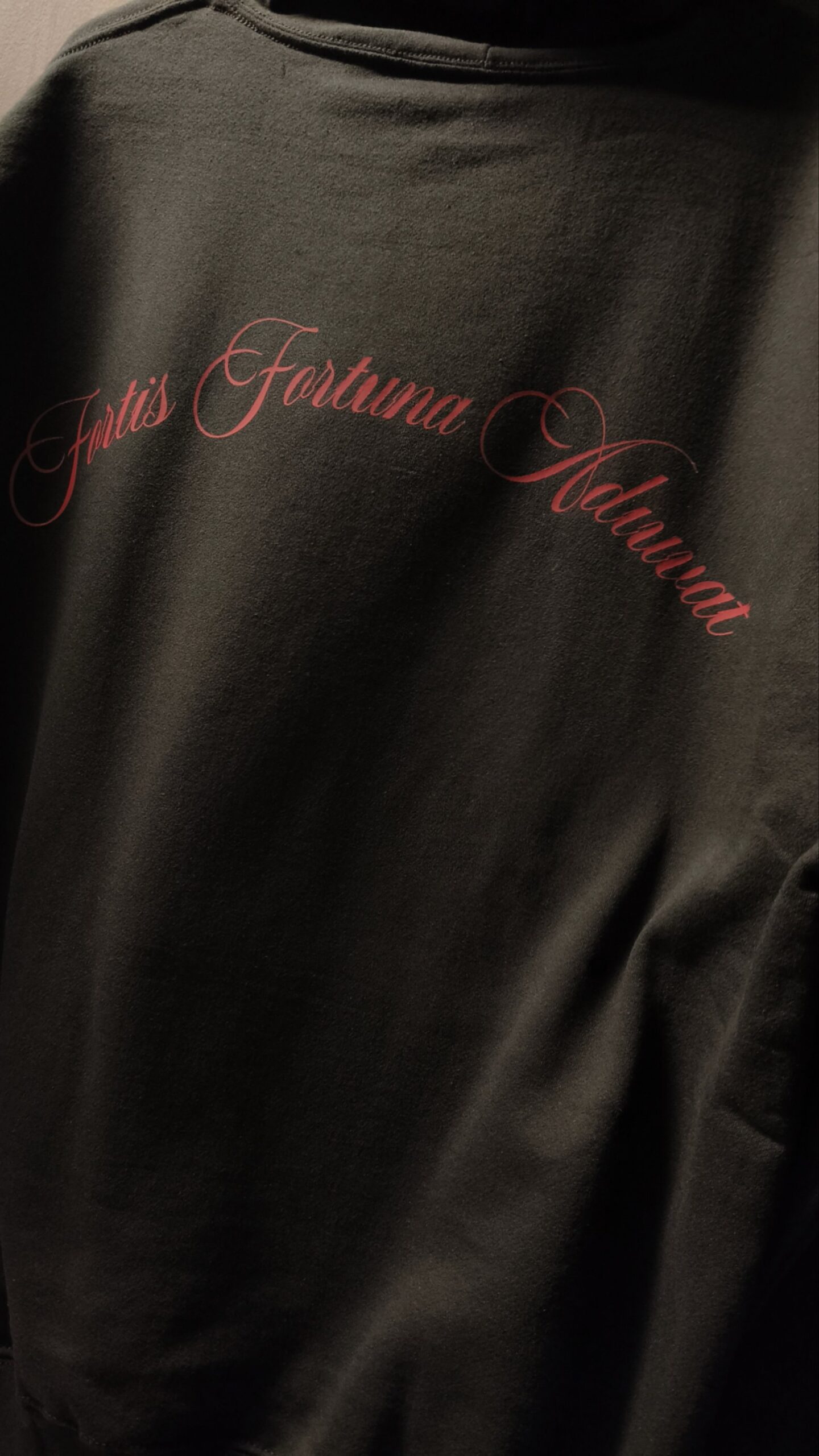 SUDADERA MEMENTO MORI