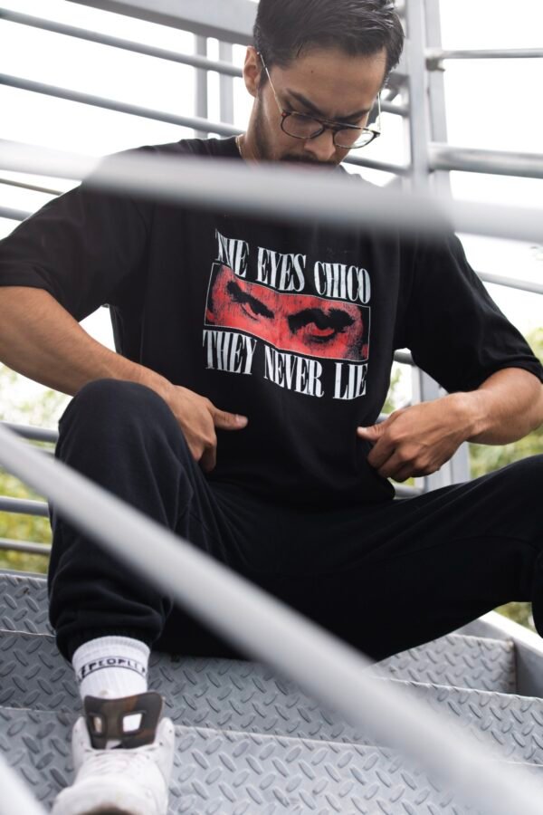 OVERSIZED SCARFACE