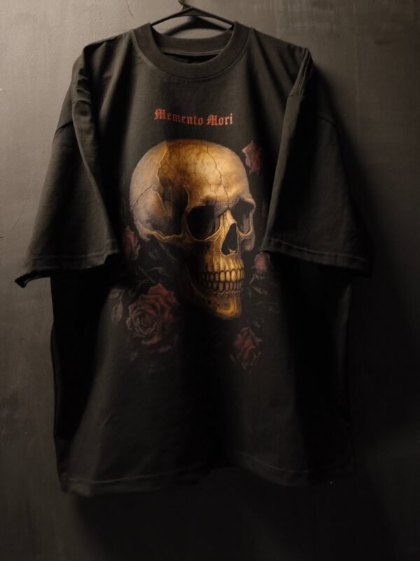 OVERSIZED MEMENTO MORI