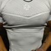 PLAYERA COMPRESIÓN HEX WITHE