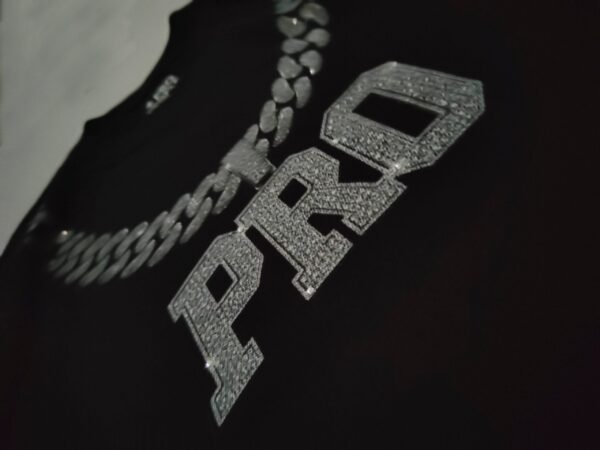 OVERSIZED DIAMOND