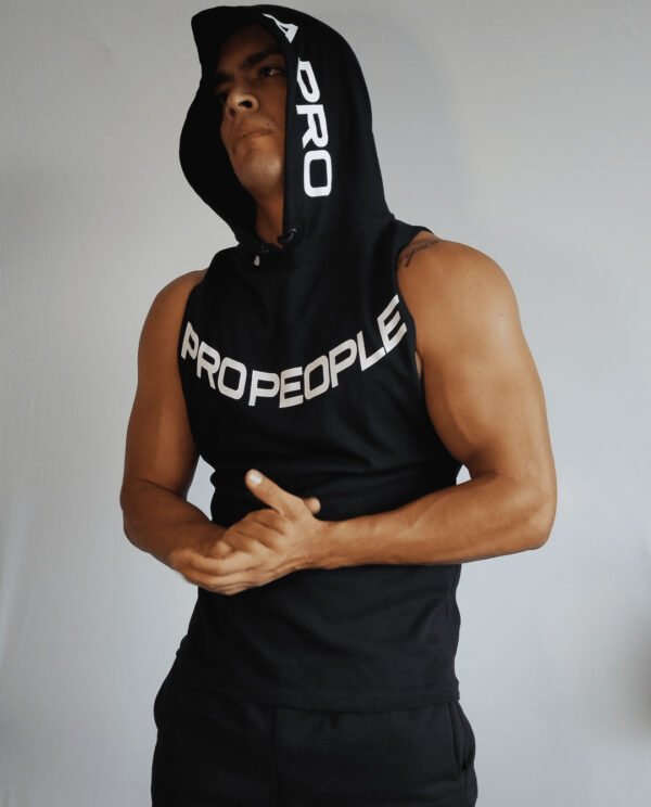 CHALECO DE ENTRENAMIENTO CON GORRO