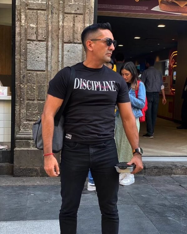 PLAYERA DISCIPLINE