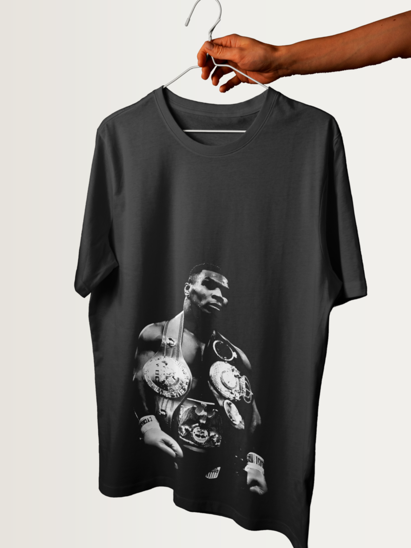 OVERSIZED TYSON